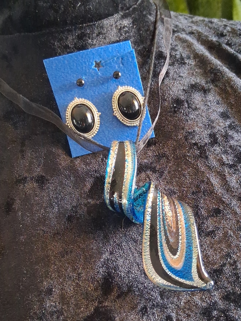 Handcrafted Blue and Black Glass Pendant Necklace 18 +2 with Matching Earrings.